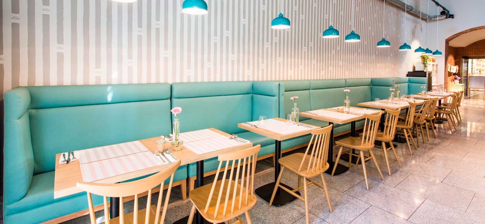 Mobiliario hostelería Las Palmas de Gran Canaria. Mesas para Cafetería