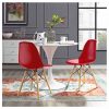 Silla de Bar Toe PP Madera Roja con Mesa Blanca